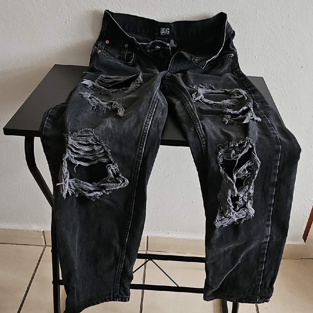 BDG Urban Outfitters Women's Black Distressed High-Rise Baggy Jeans